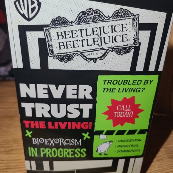 Astrid Jenna Ortega Beetlejuice McFarlane Figure Limited to 4250 (NEW) - Picture 7 of 11